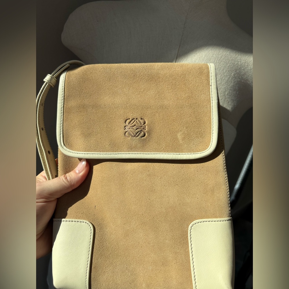 Loewe Suede and Leather Crossbody in tan and cream - Picture 3 of 15